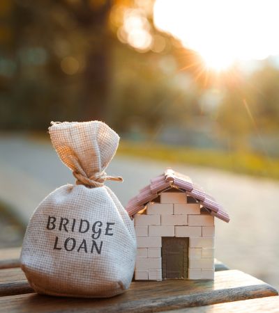 How Is Bridging Loan Interest Calculated in the UK?