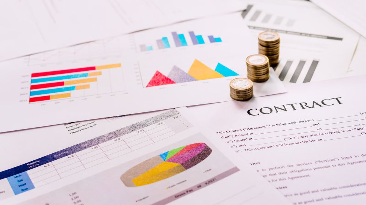 Invoice Finance vs Factoring UK - Key Differences for 2026