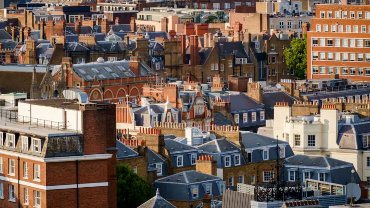 Mixed use mortgage lenders UK - the specialist market between BTL and commercial
