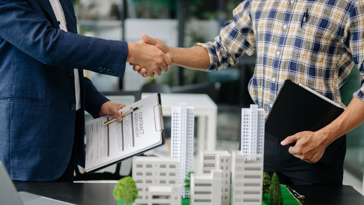 Property joint venture finance UK — developer and investor JV structure professional