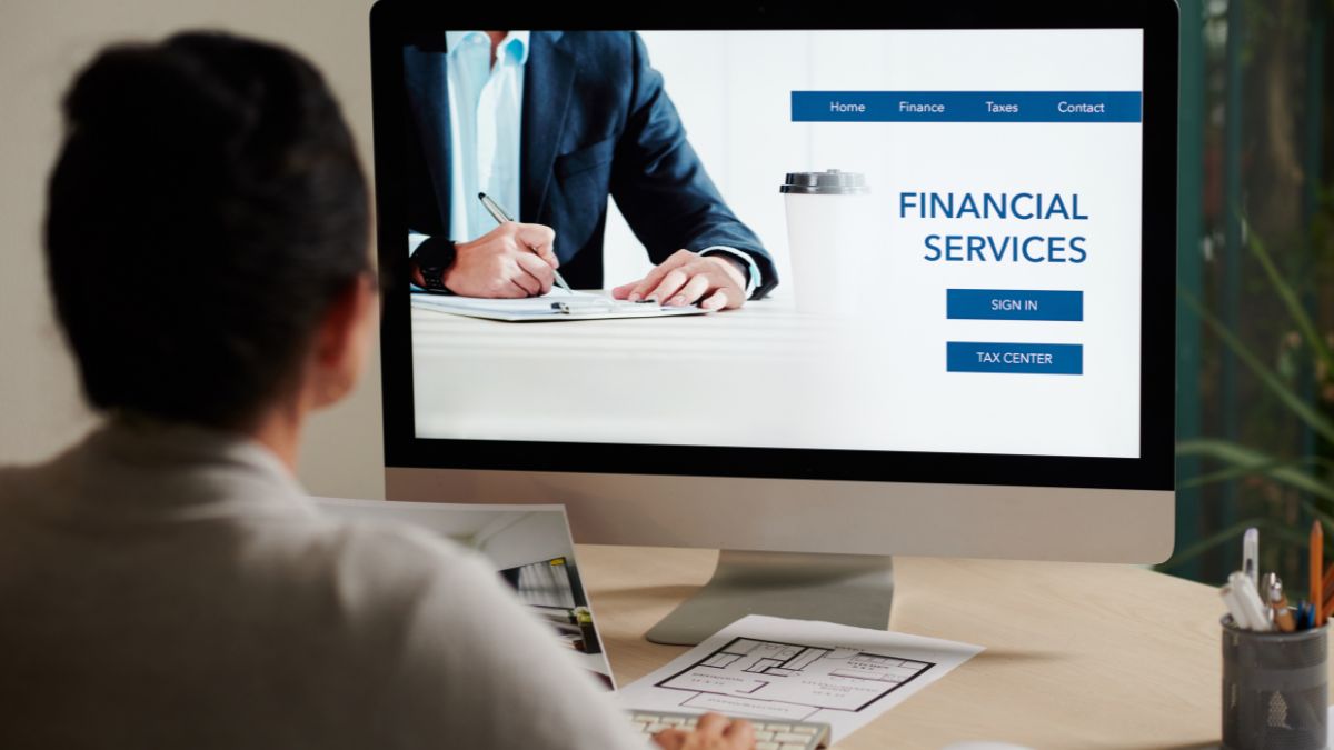 Roma Finance RomaGROW commercial development scheme UK specialist lender