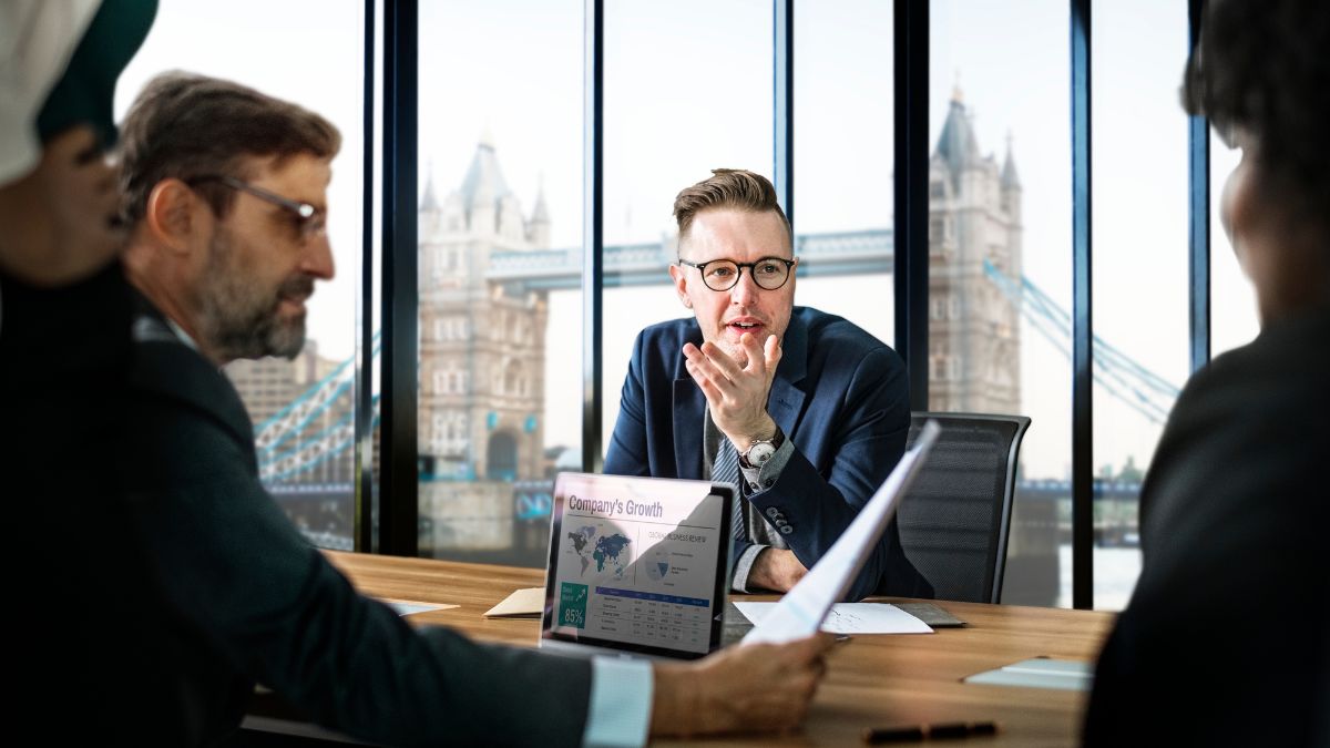 UK SME business confidence growth AI technology adoption 2026
